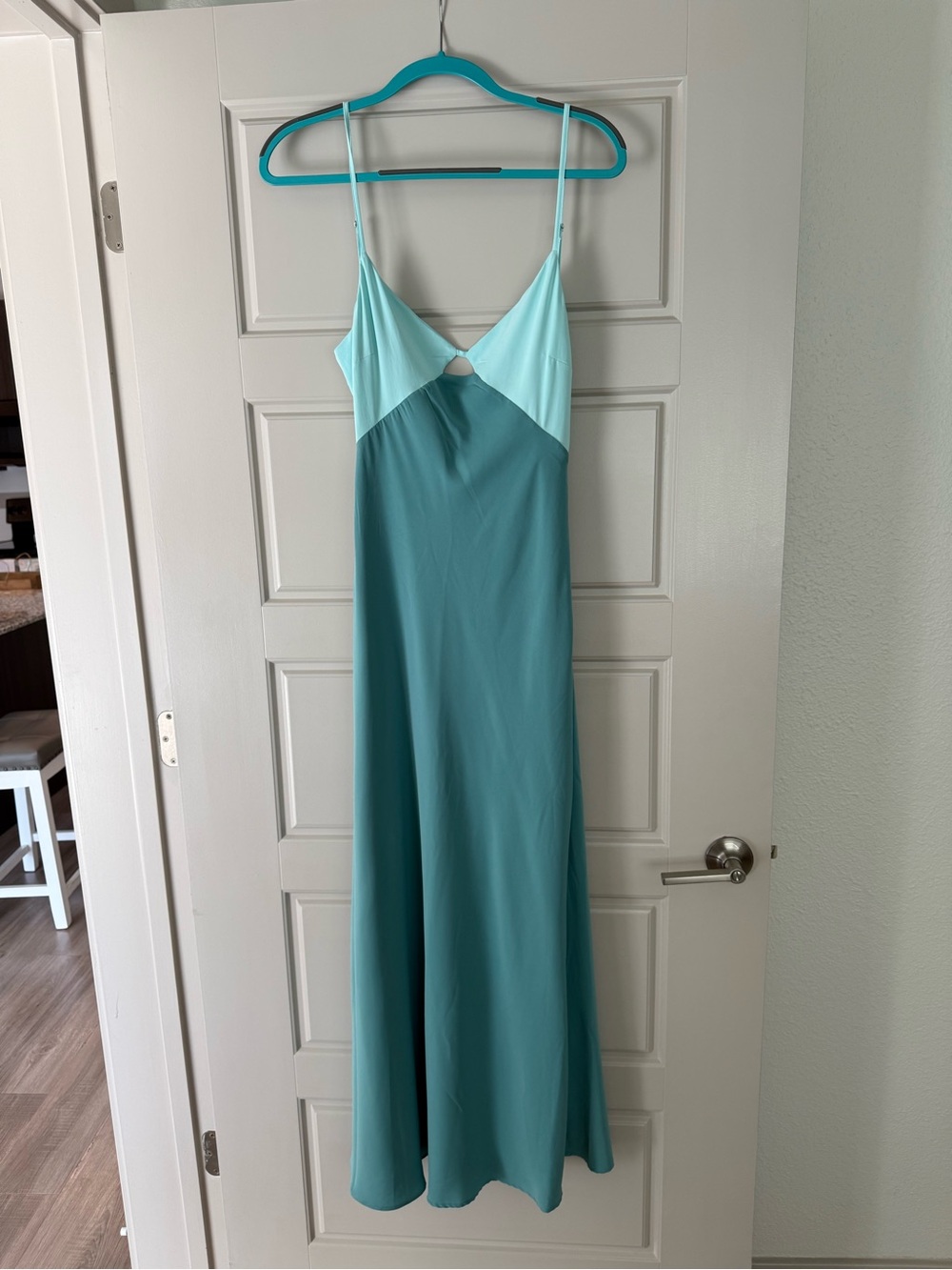 Abercrombie Women’s Two-Tone Teal Slip Dress - Never worn